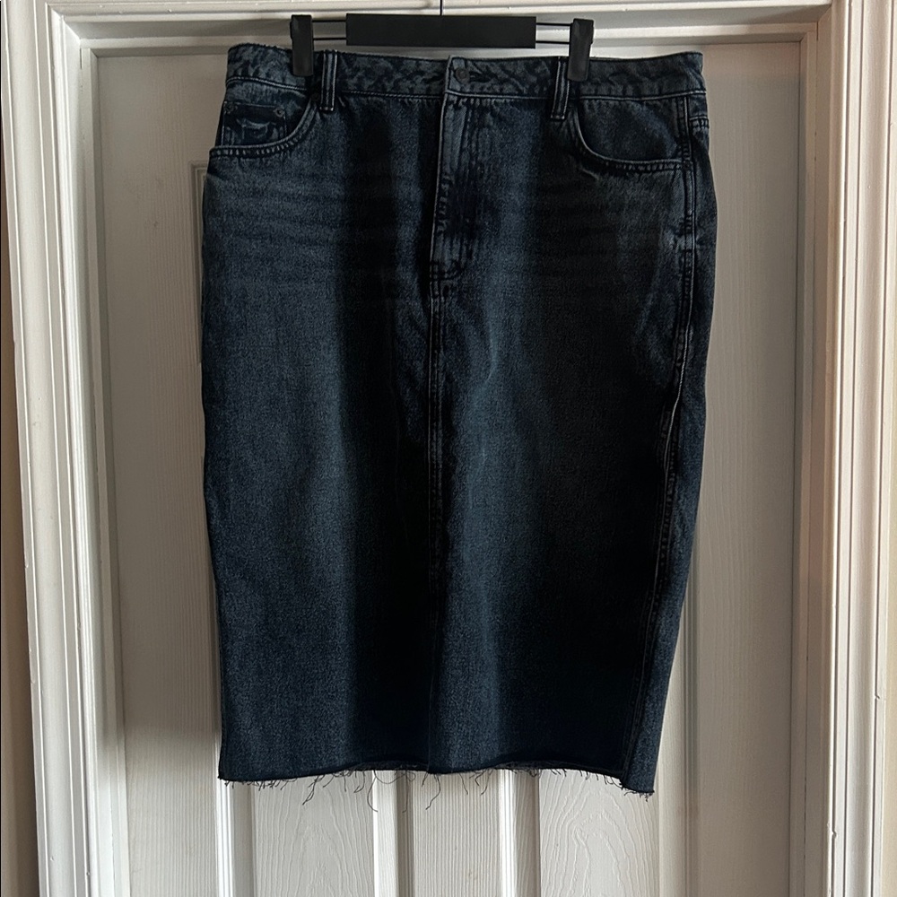 Asos NWOT Dark Wash Denim Skirt